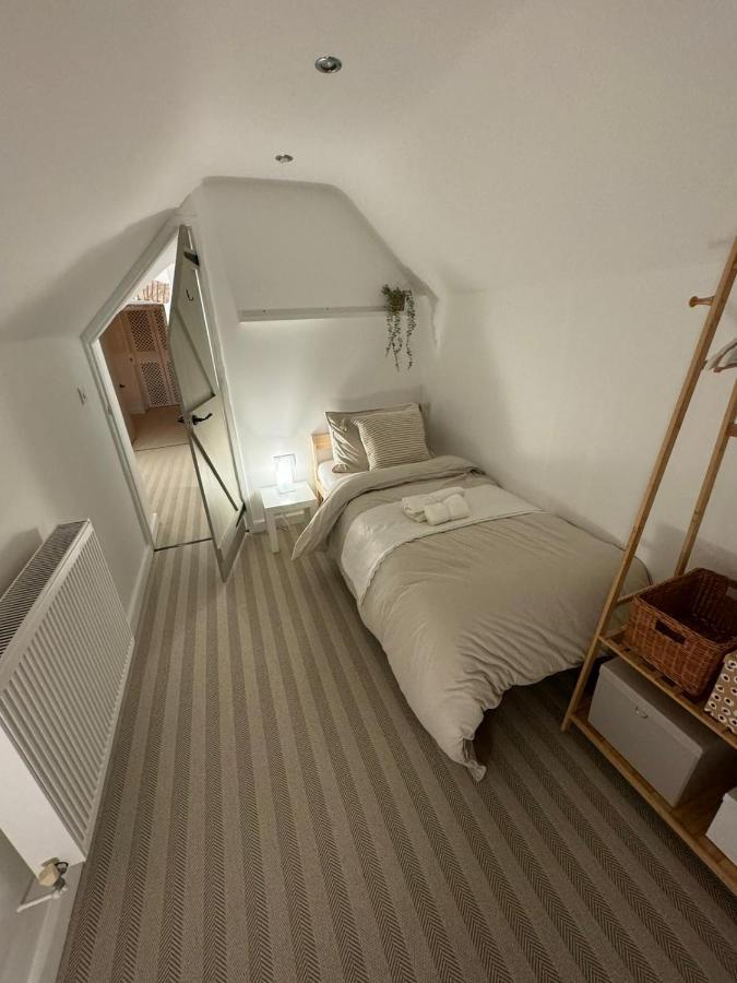 Lyndale Villa Taxal Exteriör bild