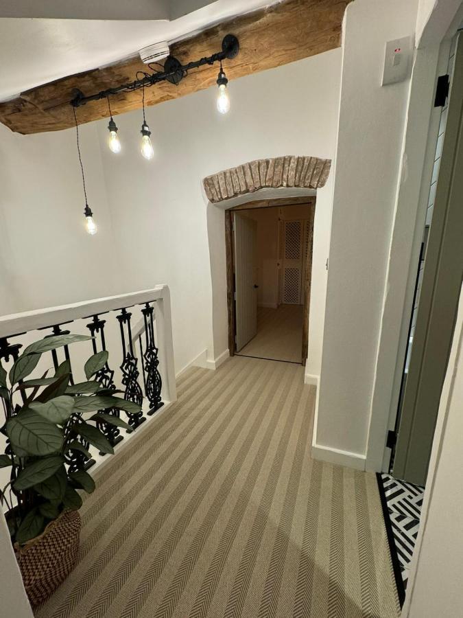Lyndale Villa Taxal Exteriör bild