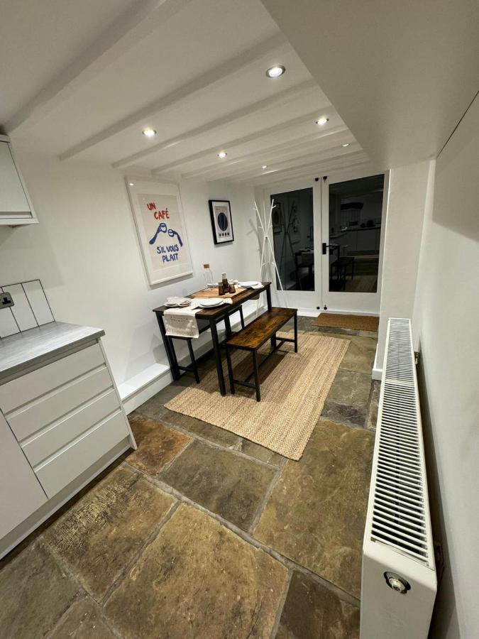 Lyndale Villa Taxal Exteriör bild