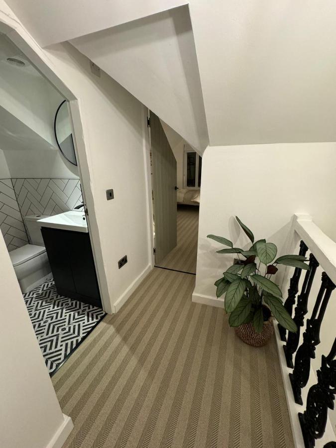 Lyndale Villa Taxal Exteriör bild