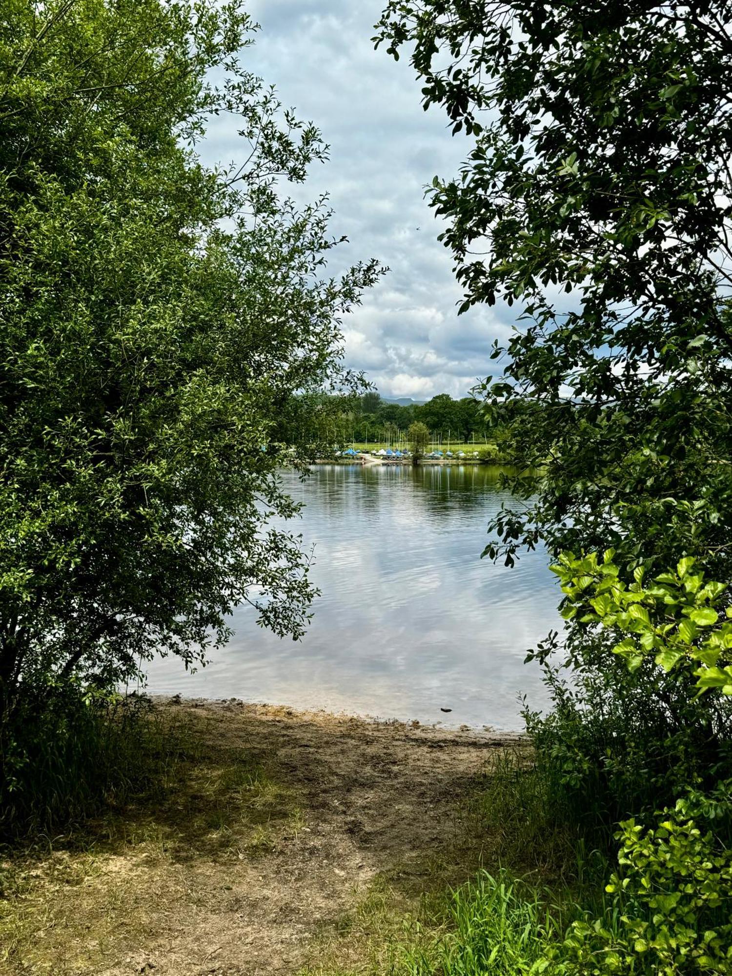 Lyndale Villa Taxal Exteriör bild